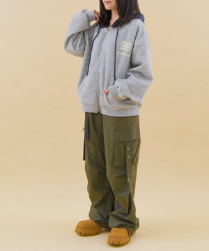杢グレー モデル：147cm F着用
