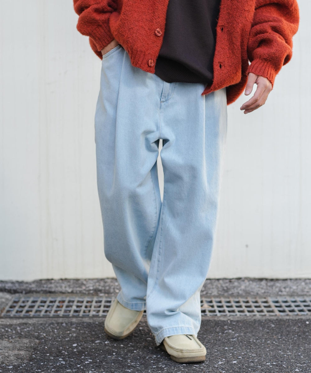 デニム淡色 モデル：175cm L着用