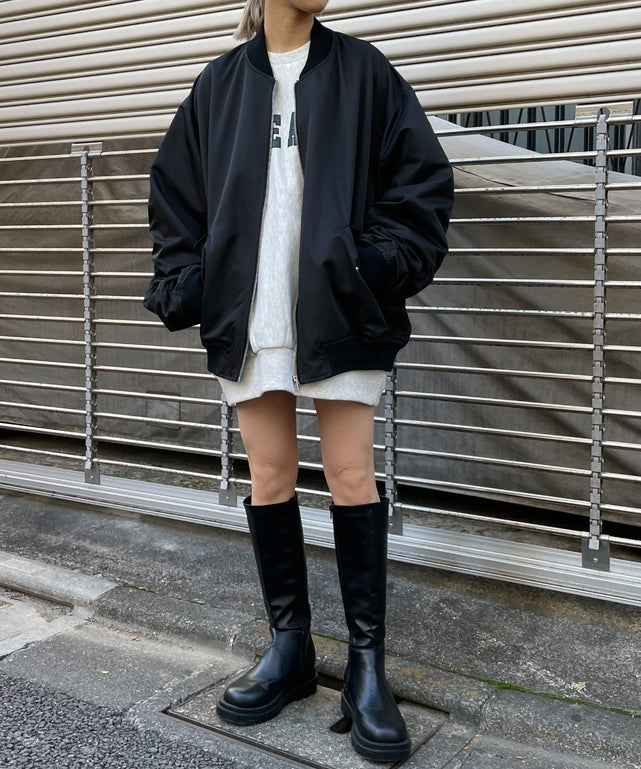 ブラック モデル：182cm L着用ブラック モデル：157cm L着用