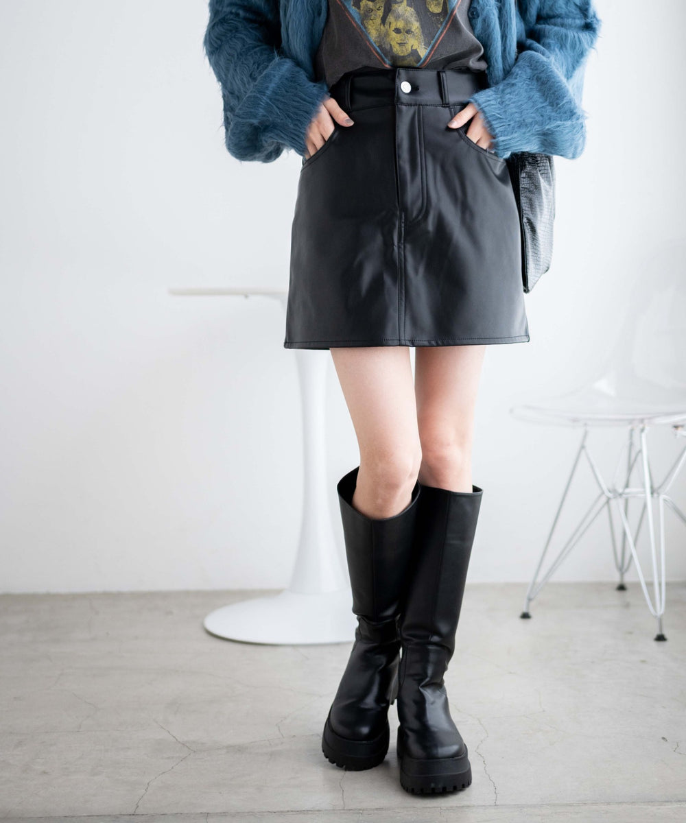 ブラック　モデル:161cm F着用