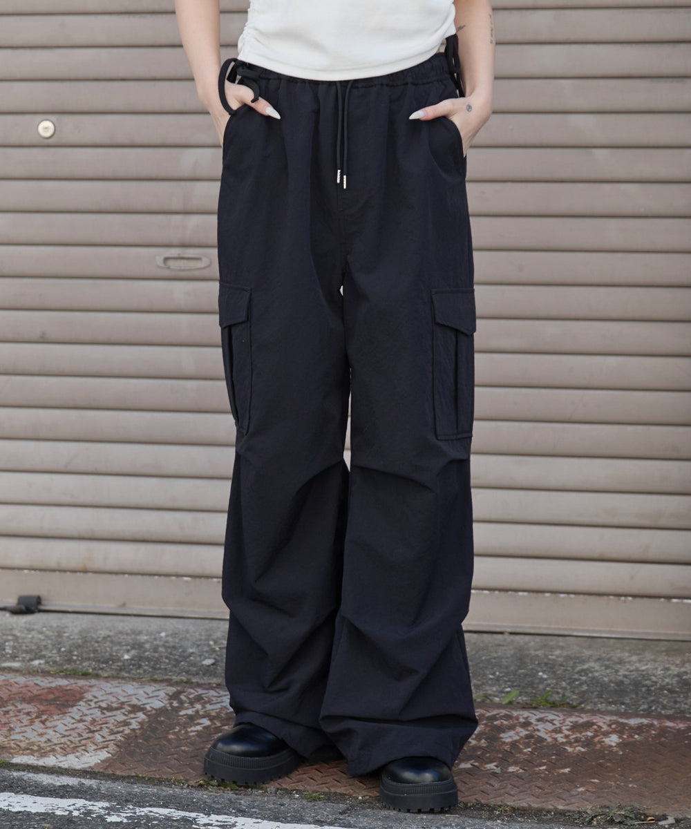 ブラック モデル：159cm M着用