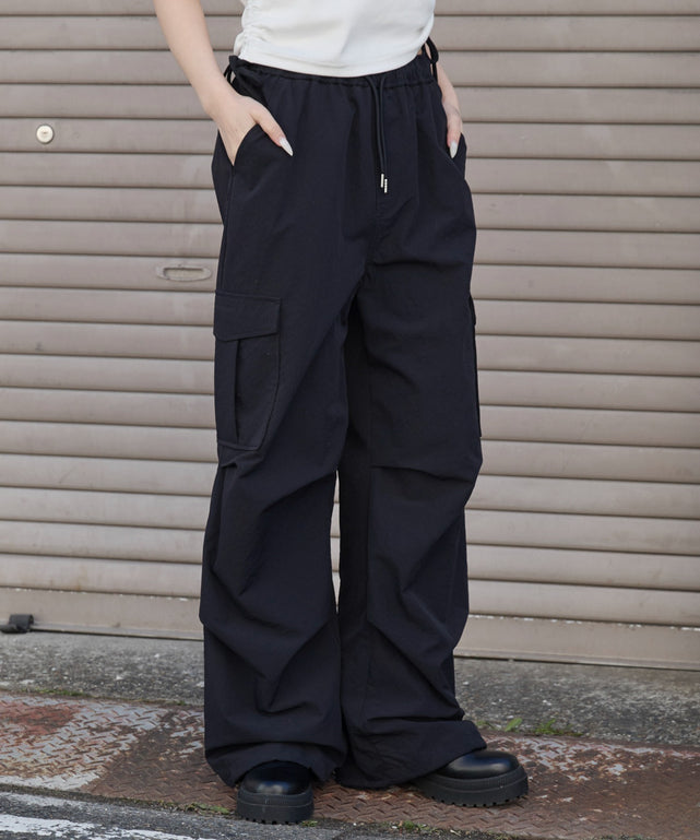 ブラック モデル：159cm M着用