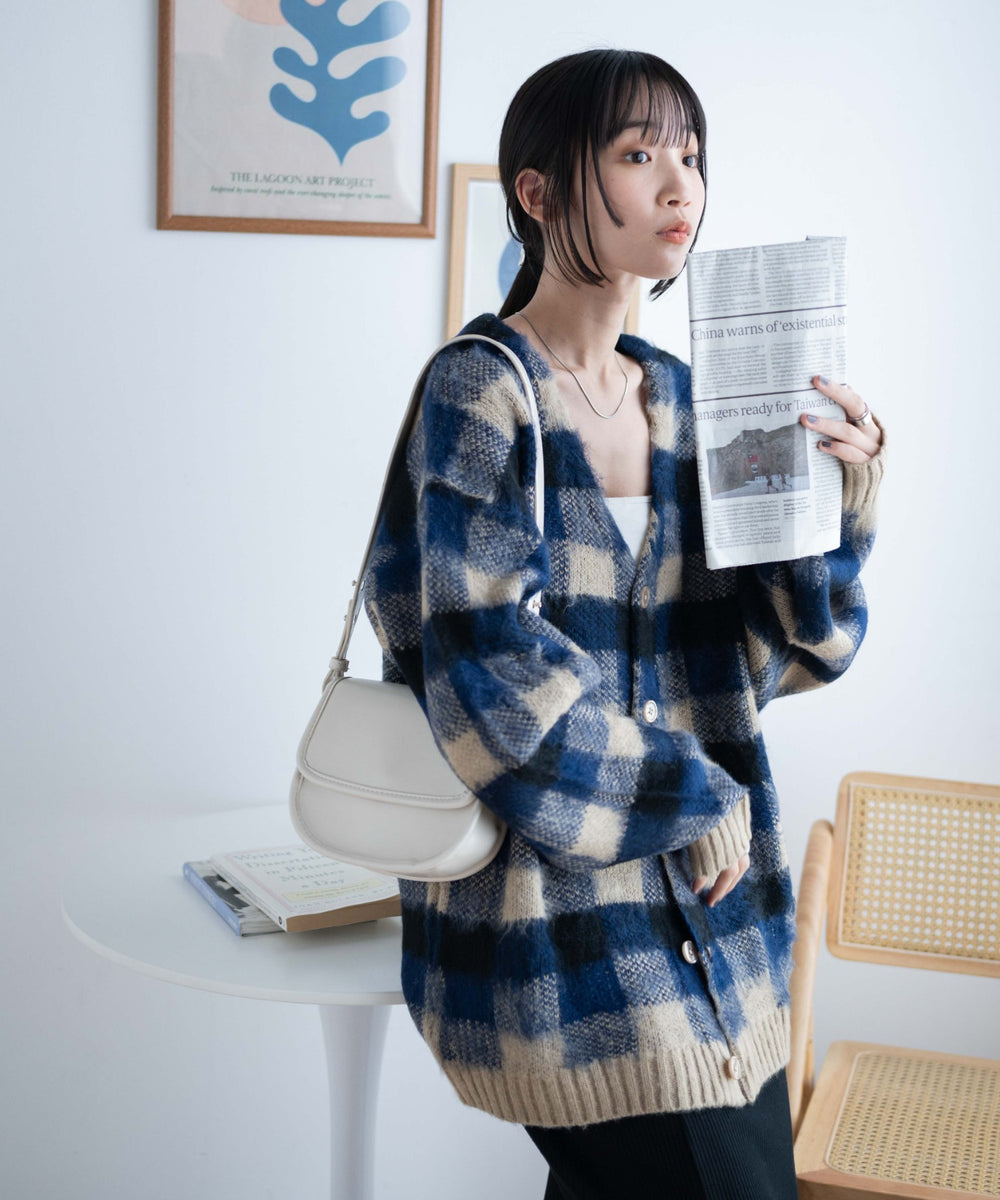 柄2 モデル：165cm M着用