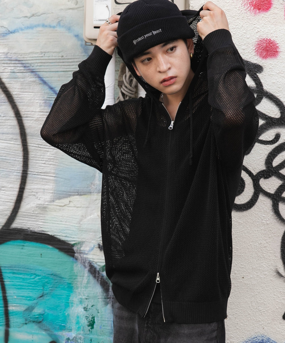 ブラック モデル：180cm L着用
