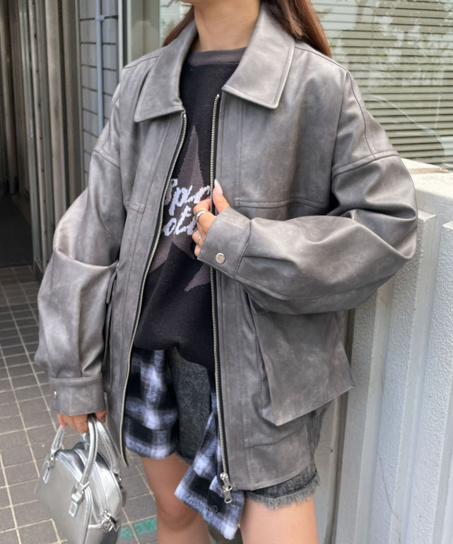 グレー　モデル:155cm M着用