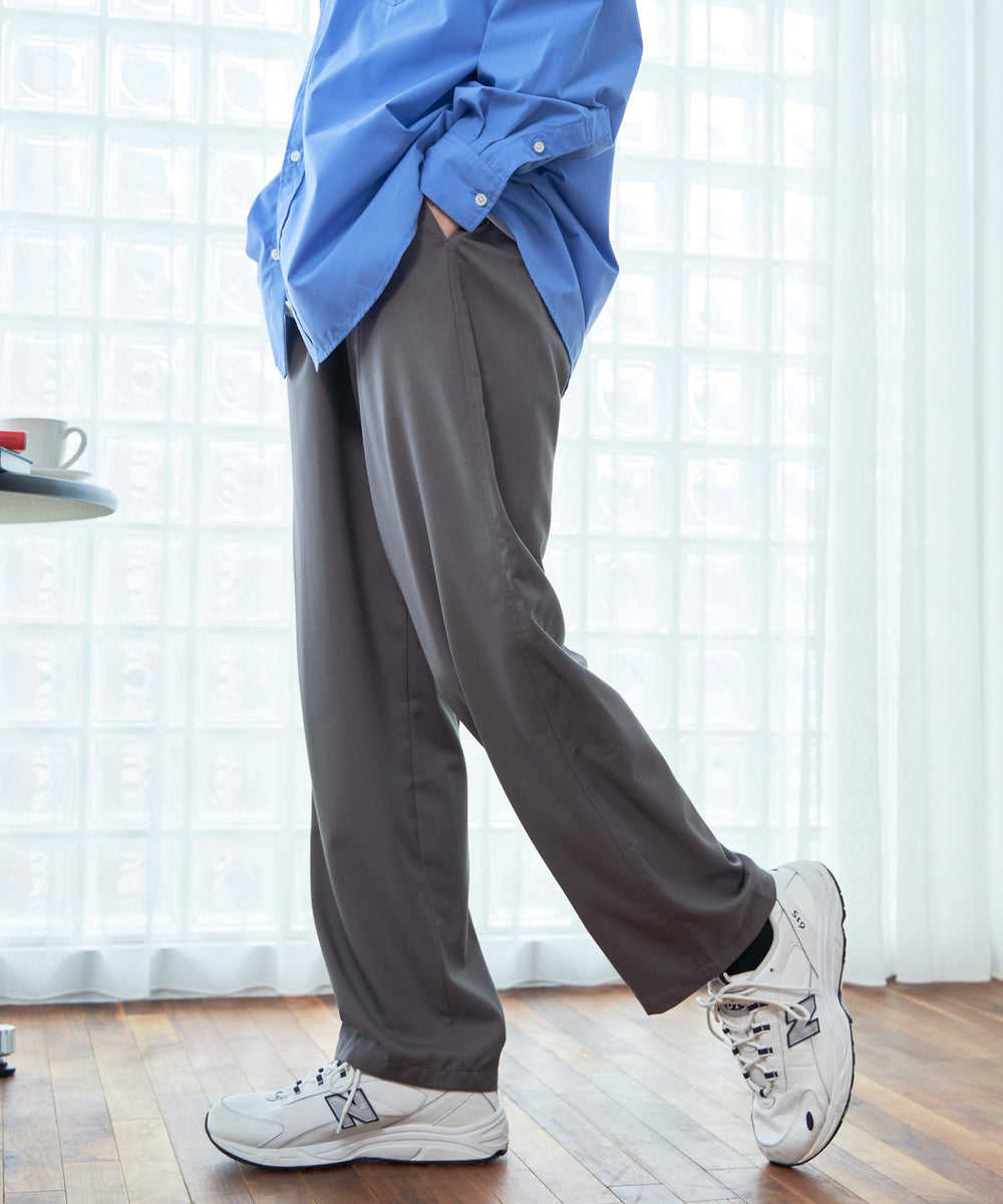 Dグレー モデル：177cm L着用