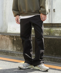 デニムストレートパンツ