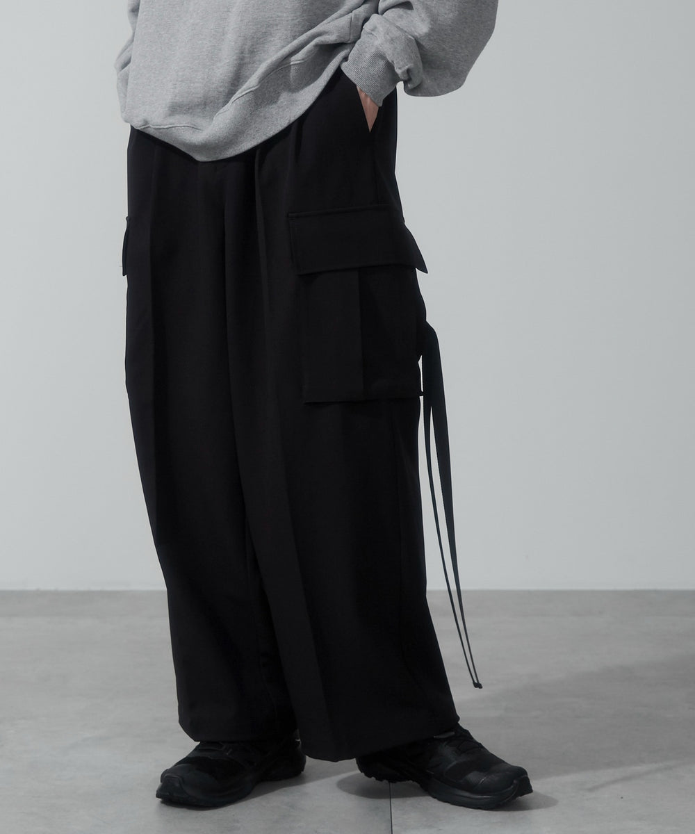 ブラック モデル：180cm L着用