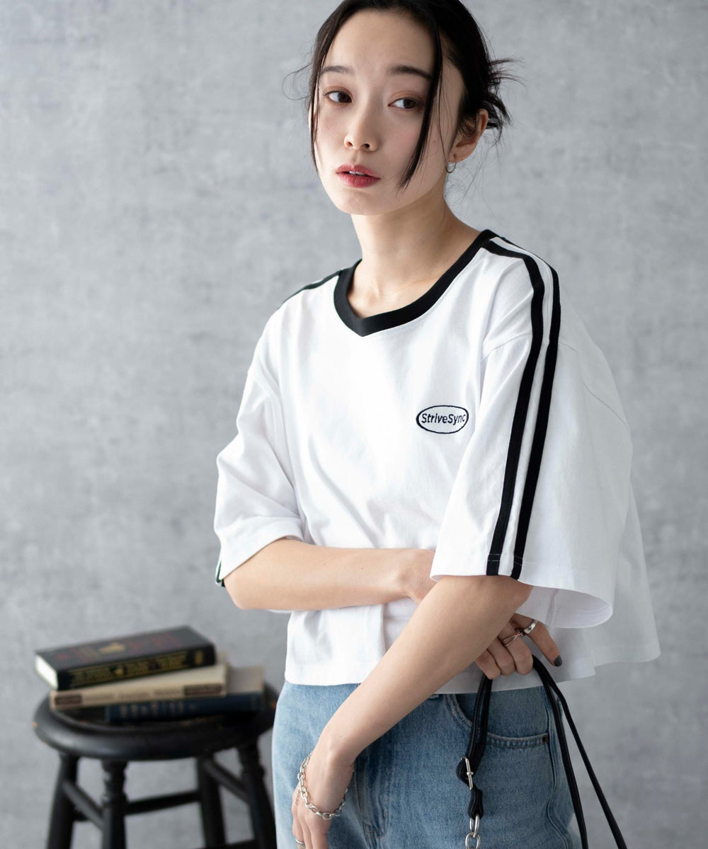 ホワイト モデル:161cm M着用