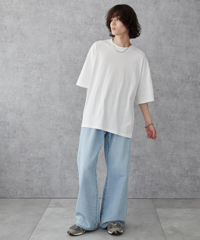 ホワイト モデル：173cm L着用