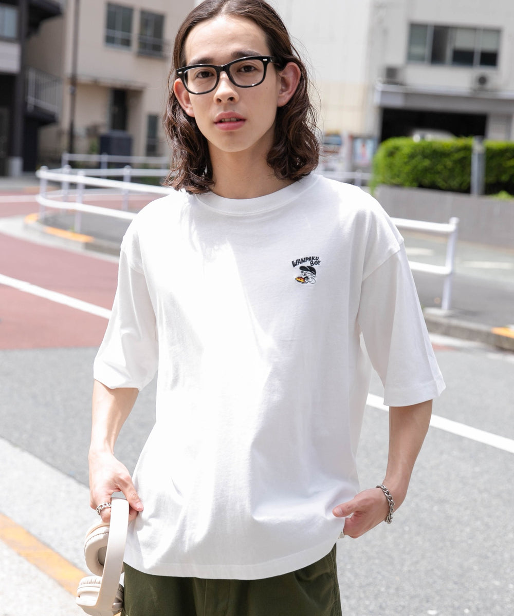 ホワイトその他 モデル：174cm L着用