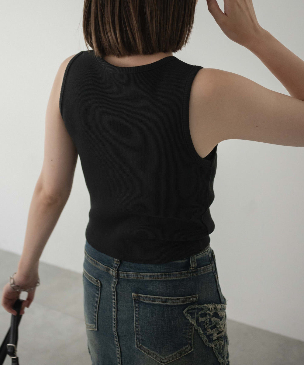ブラック　モデル:155cm F着用