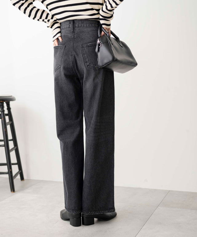 ブラック中濃色　モデル:161cm M着用