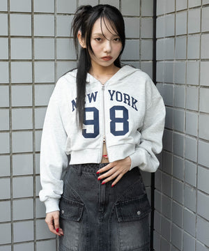 アッシュグレー　モデル：159cm F着用