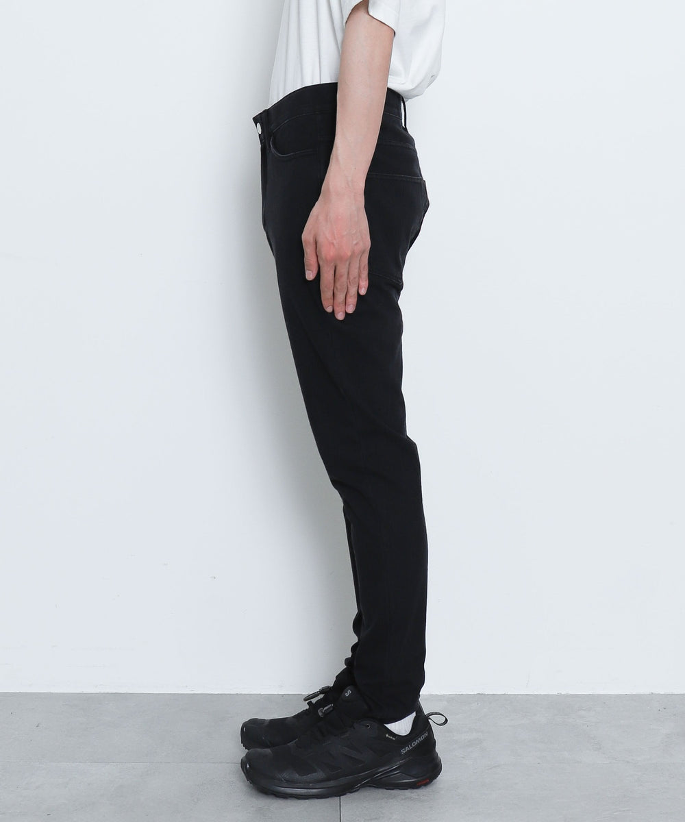ブラック　モデル：175cm M着用