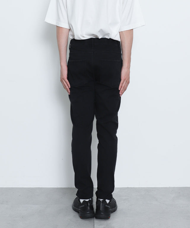 ブラック　モデル：175cm M着用