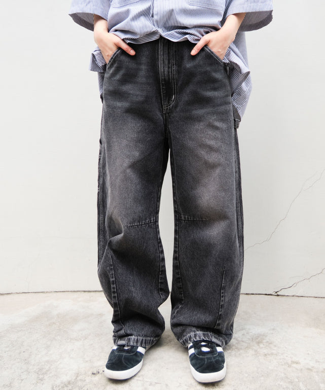 デニムブラックソノタ モデル：160cm M着用