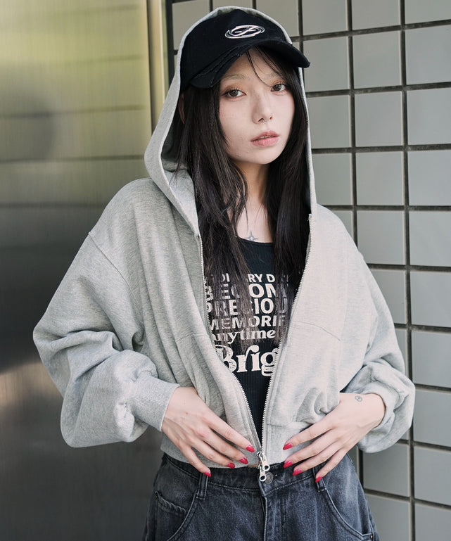 ショートZIPパーカー/杢グレー　モデル：159cm F着用