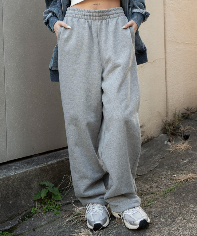 グレーソノタ　モデル：159cm M着用