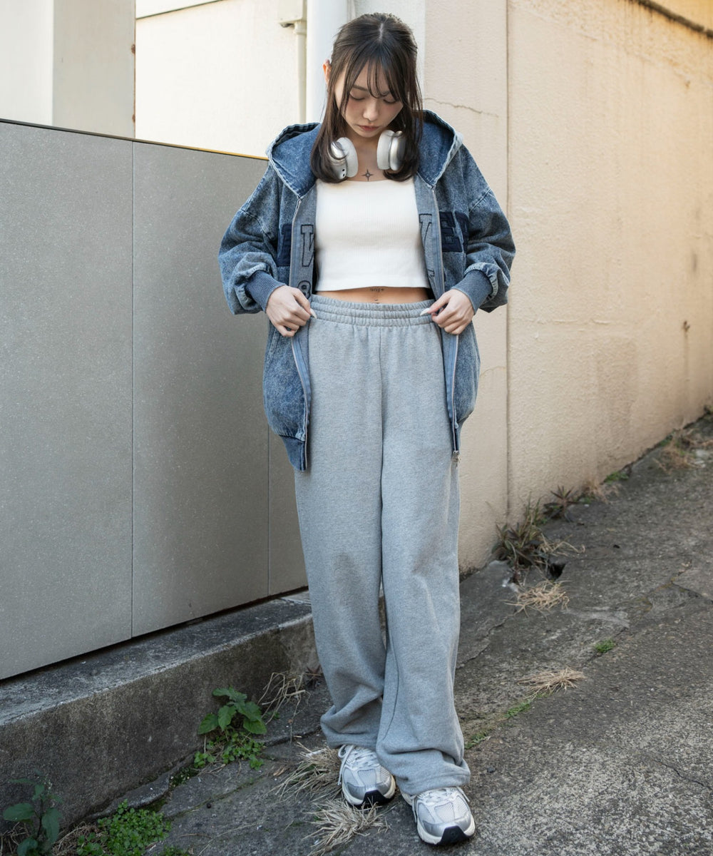 グレーソノタ　モデル：159cm M着用