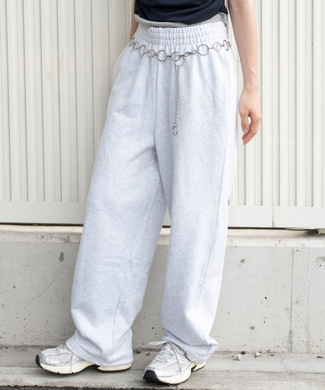 アッシュグレー　モデル：166cm M着用