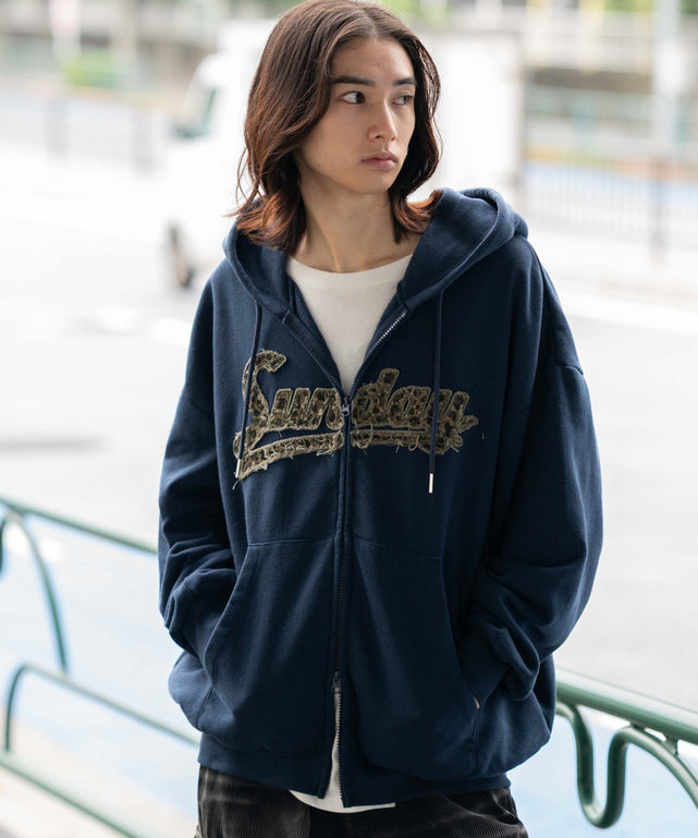 レオパードワッペンダブルZIPパーカー/ネイビー モデル：175cm L着用