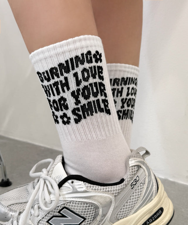 ホワイト