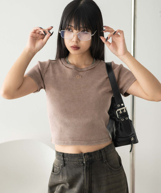 ヴィンテージウォッシュワンポイントリブT/ブラウン モデル:160cm F着用