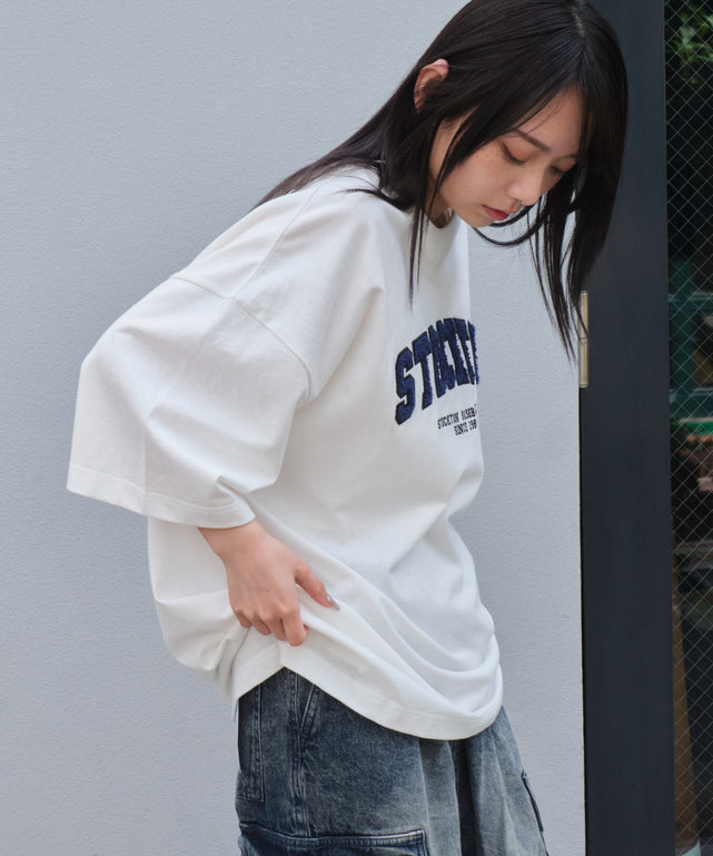 ホワイト モデル：159cm L着用