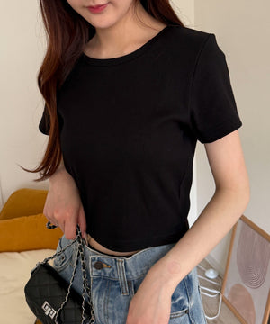 ブラックモデル:160cm M着用