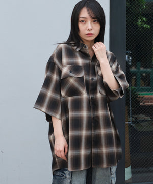 柄3 モデル：159cm L着用