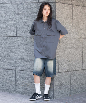 チャコール モデル：161cm M着用