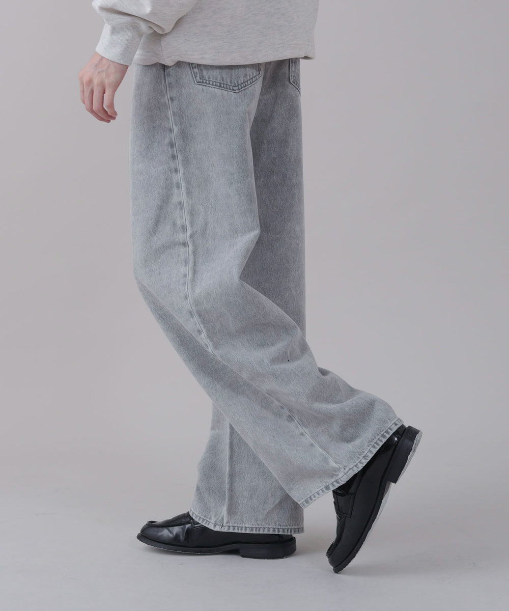 グレー モデル：178cm L着用