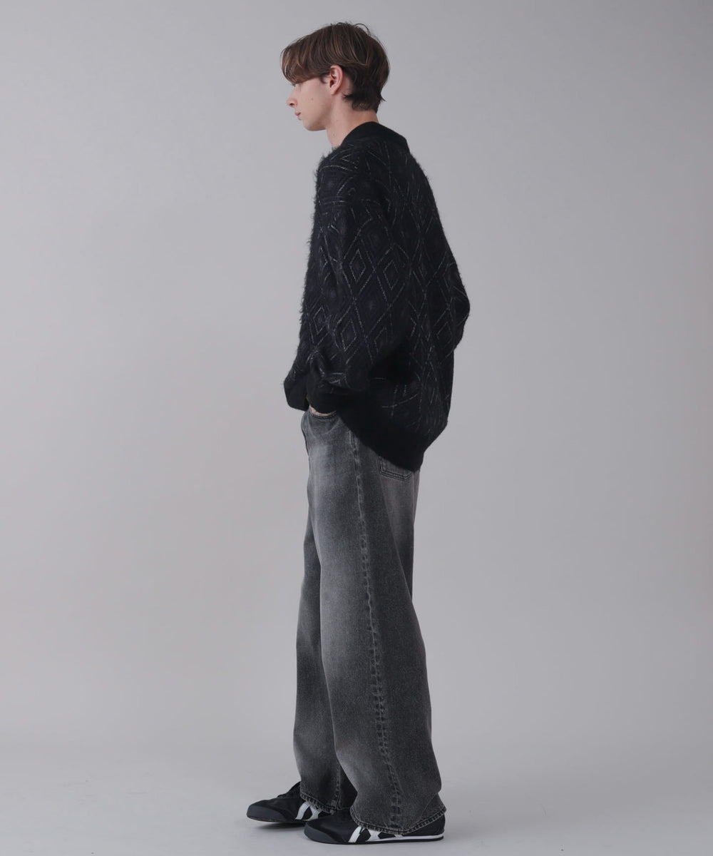 ブラック モデル：178cm L着用