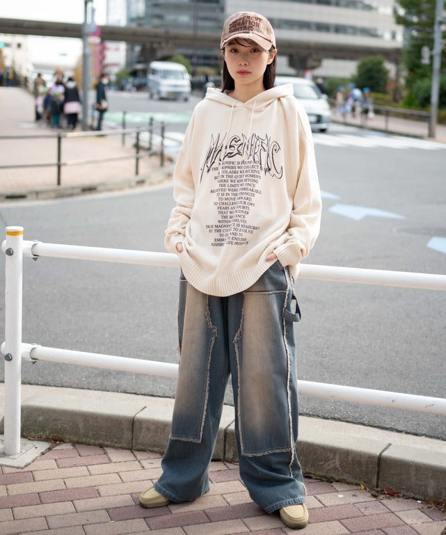 ホワイト モデル：161cm L着用