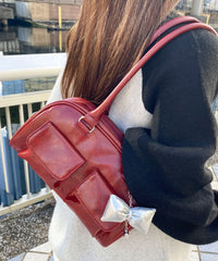 チャーム付きボストンバッグ