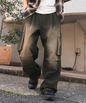 デニムブラック　モデル：175cm L着用