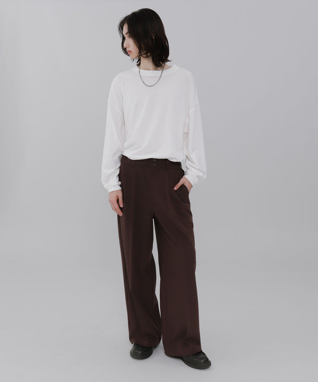 ブラウン モデル：175cm L着用