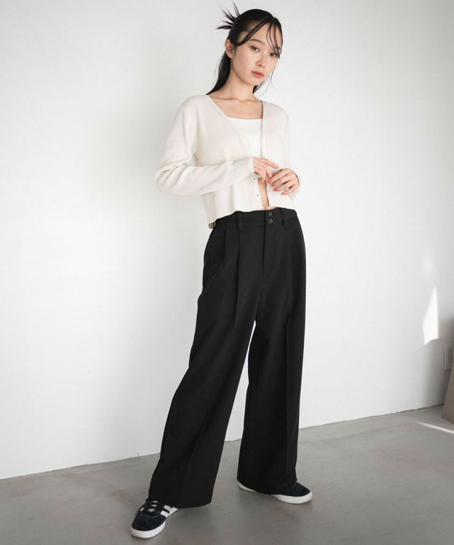 ブラック モデル：161cm S着用
