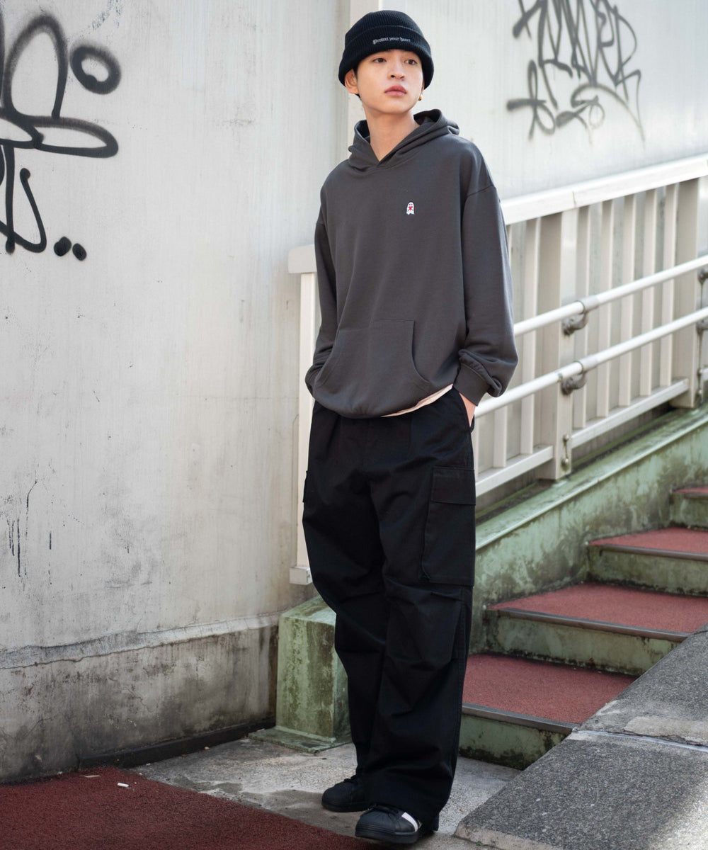 ブラック モデル：180cm L着用