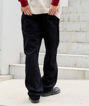 ブラック モデル：180cm L着用