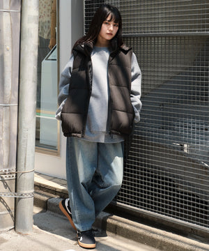 ブラック モデル：160cm M着用