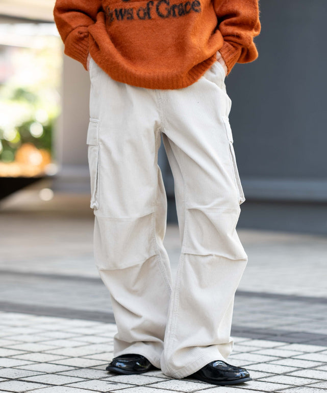 イージーコーデュロイカーゴパンツ/Lベージュ モデル：175cm L着用