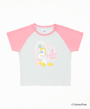 ピンク