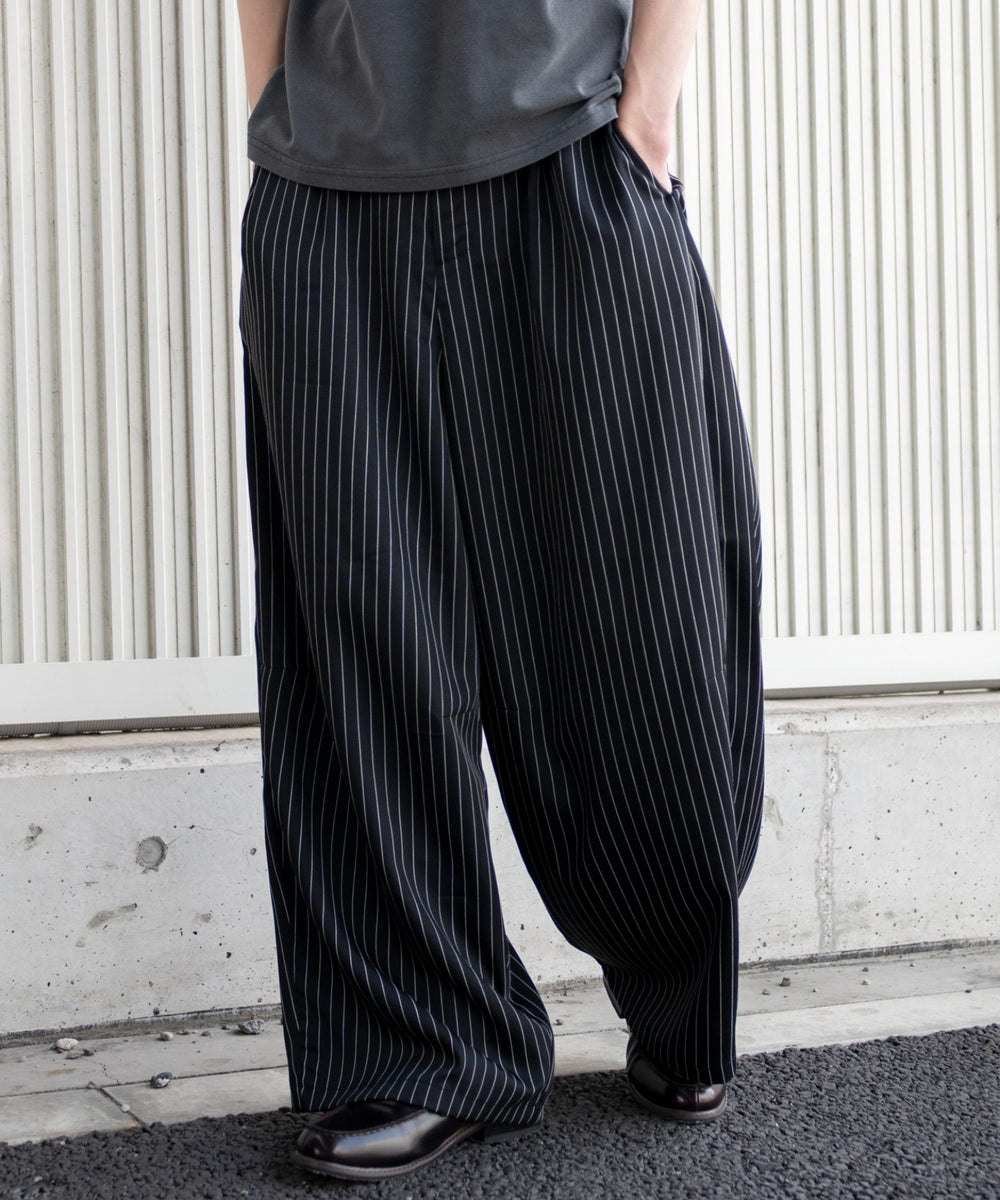 柄1 モデル：182cm L着用