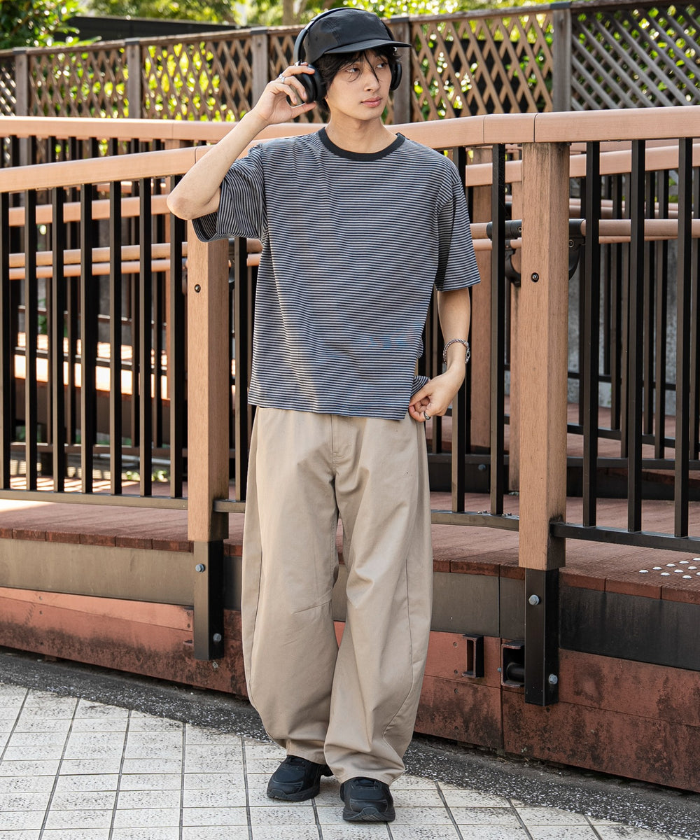 ベージュ モデル：180cm L着用