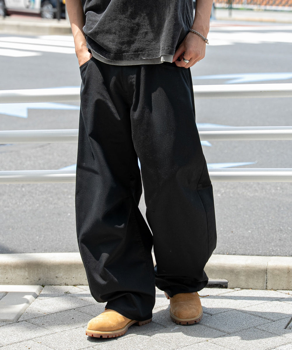 ブラック モデル：180cm L着用