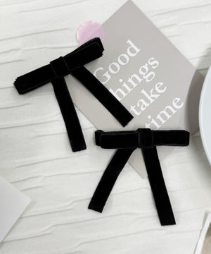 ブラック