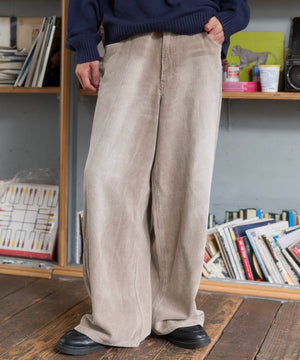 ブラウンソノタ モデル：182cm L着用