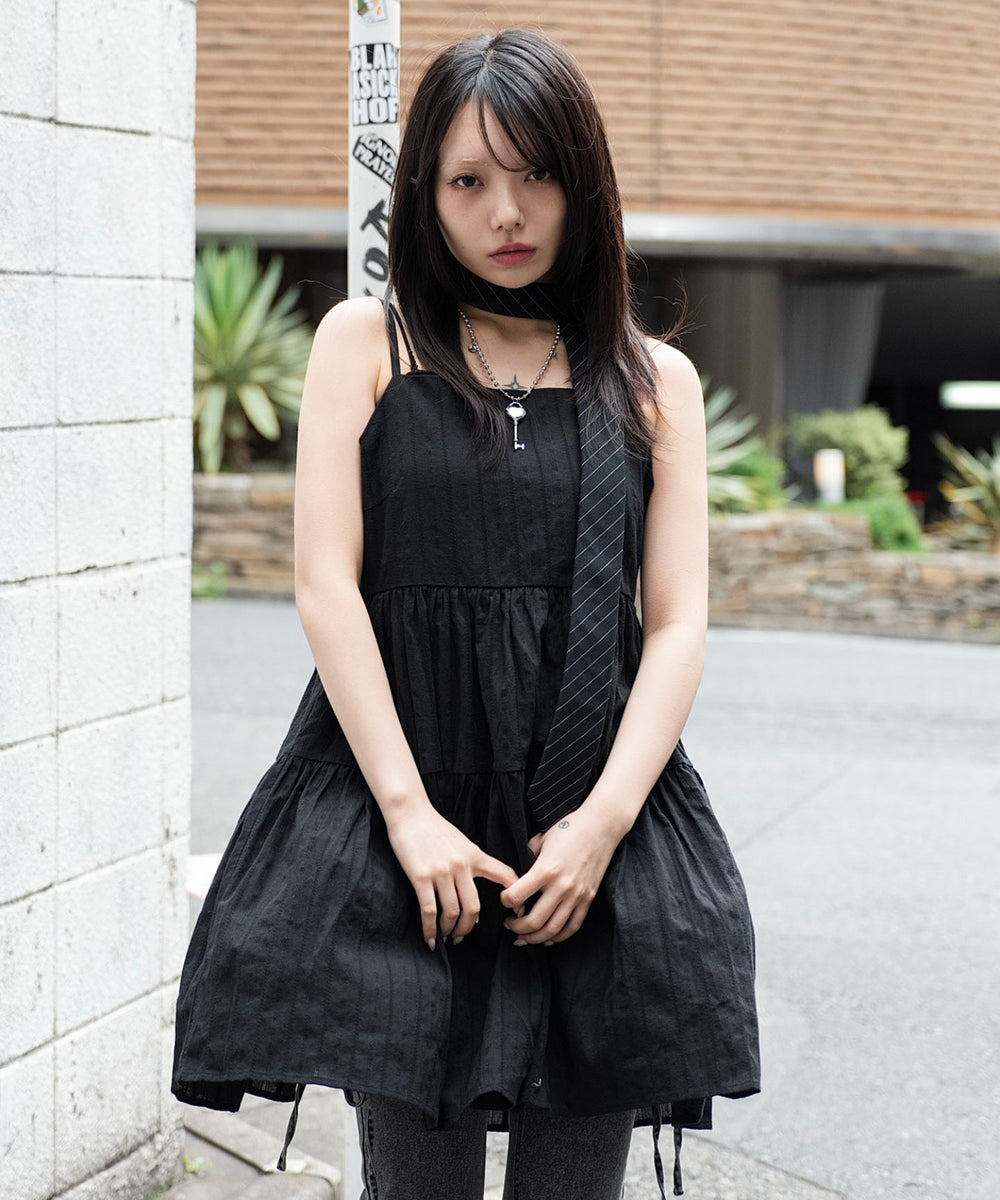 ブラック　モデル：159cm F着用